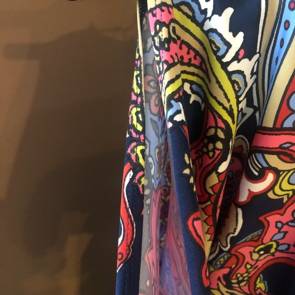 Dress - Picture 4 of 4